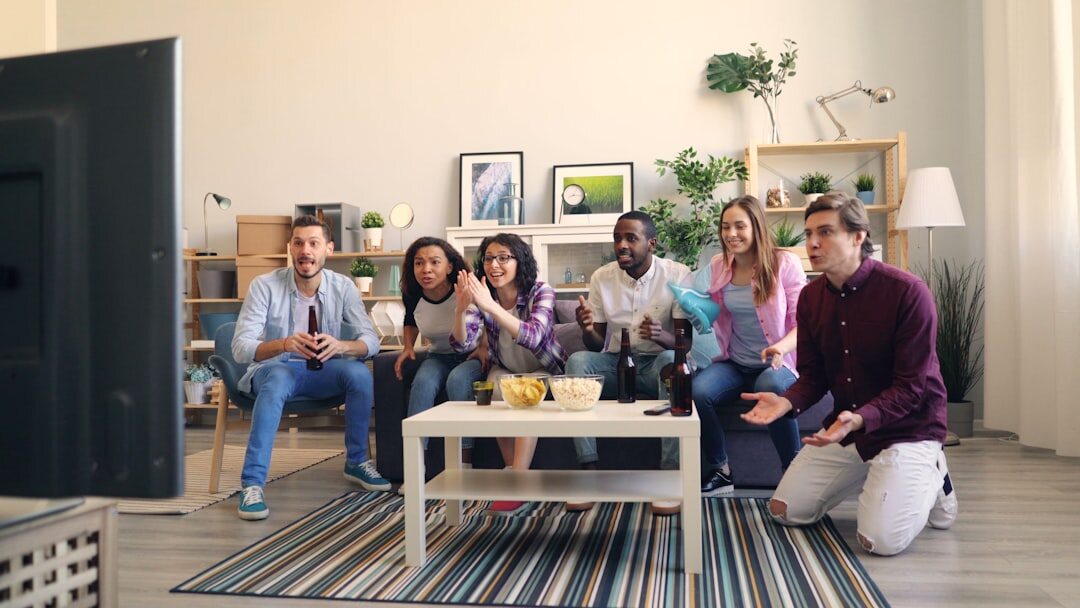 people discussing tv show